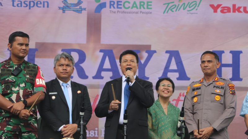 ‎Pemkab Taput Ajak HKBP Sinergi Bangun Generasi Brilian dan Kembangkan Wisata Rohani Salib Kasih