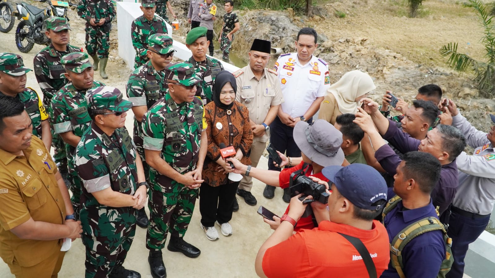 Wabup Tiorita Sambut Tim Wasev TMMD, Pastikan Pembangunan Desa di Langkat Tepat Sasaran