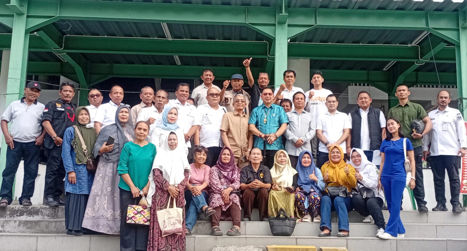 Ketua DPRD Medan Tinjau Pasar Aksara Baru, Pedagang Keluhkan Sepi Pembeli, Anggia Siap Buka Ruang Komunikasi Dengan Pedagang