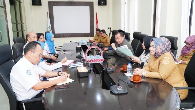 Wabup Tiorita Jemput Strategi UHC ke BPJS Kesehatan Kabanjahe