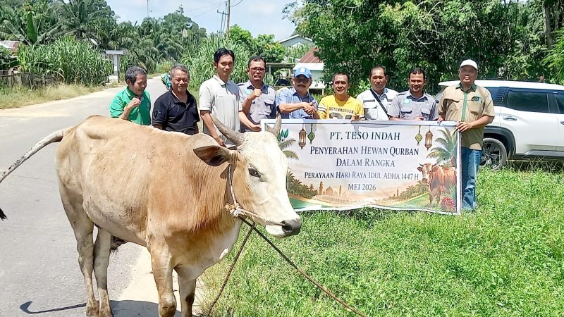 Sambut Idul Adha,PT.Teso Indah Serahkan Bantuan Hewan Qurban