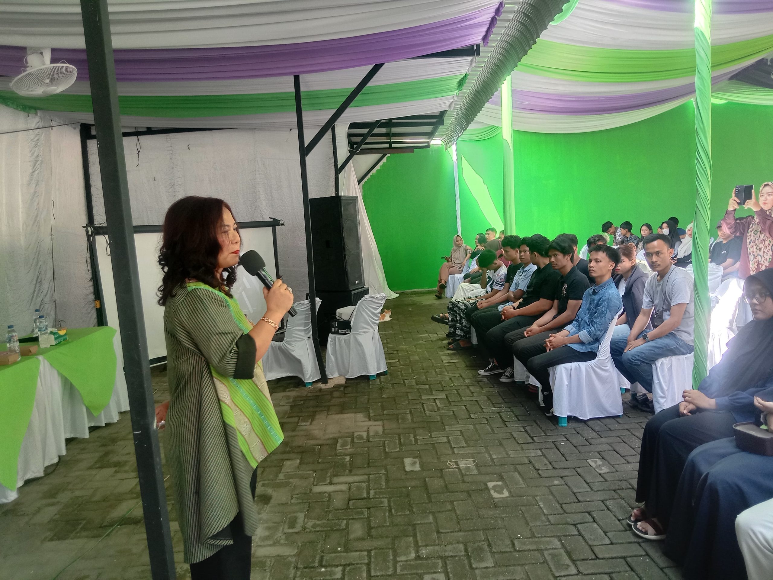 Tanamkan Nilai Pancasila, Dame Duma Ajak Pemuda Helvetia Jauhi Narkoba dan Judi Online