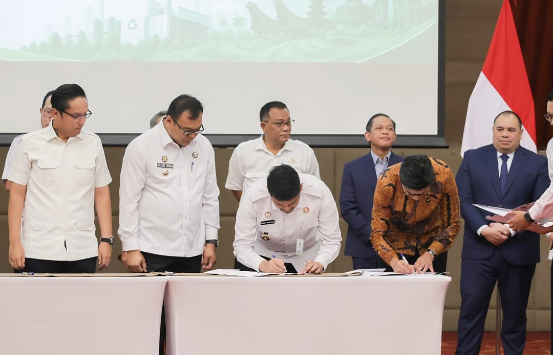 Gubernur Sumut Bobby Nasution Teken MoU PSEL dengan Danantara, Targetkan Medan Raya Bebas Sampah