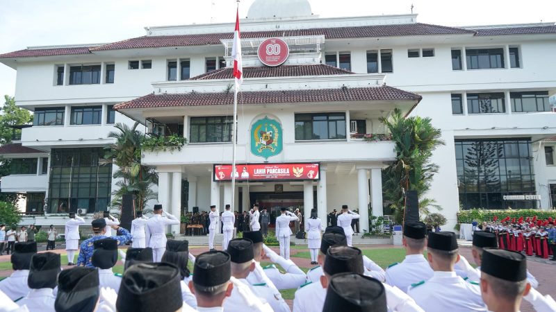 Pimpin Upacara Hari Lahir Pancasila, Wali Kota Medan : Pastikan Pancasila Hidup di Dalam Pikiran dan Pekerjaan Kita