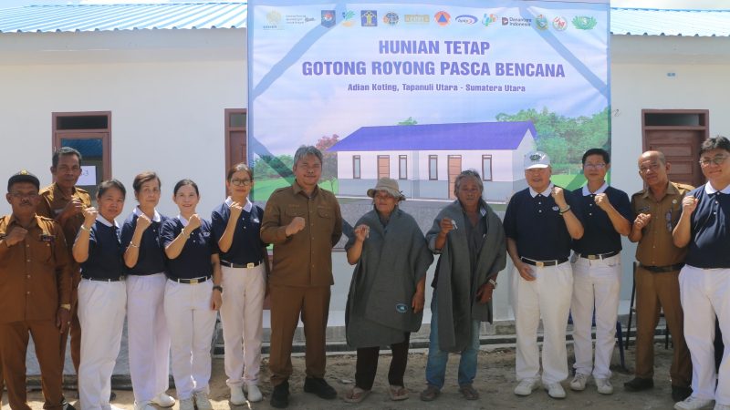 Serah Terima 70 Kunci Huntap Dolok Nauli: Pemkab Taput Minta Warga Jaga Kekompakan dan Kebersihan