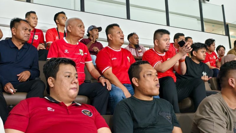 Gubsu Bobby Nasution Nonton Bareng Timnas Indonesia vs Myanmar, Ribuan Warga Antusias