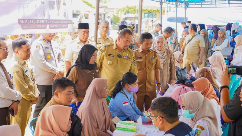 Bupati Baharuddin Siagian Pastikan Pelayanan Publik Makin Dekat Melalui Program Berlayar di Kecamatan Datuk Lima Puluh