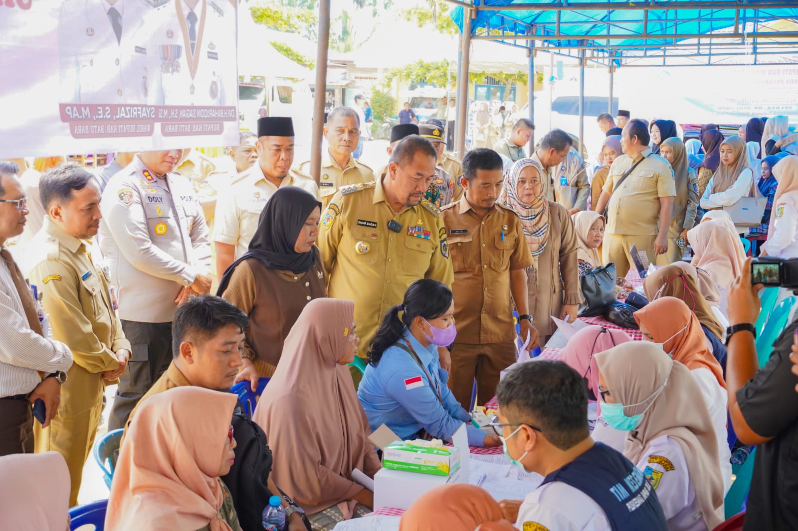 Bupati Baharuddin Siagian Pastikan Pelayanan Publik Makin Dekat Melalui Program Berlayar di Kecamatan Datuk Lima Puluh