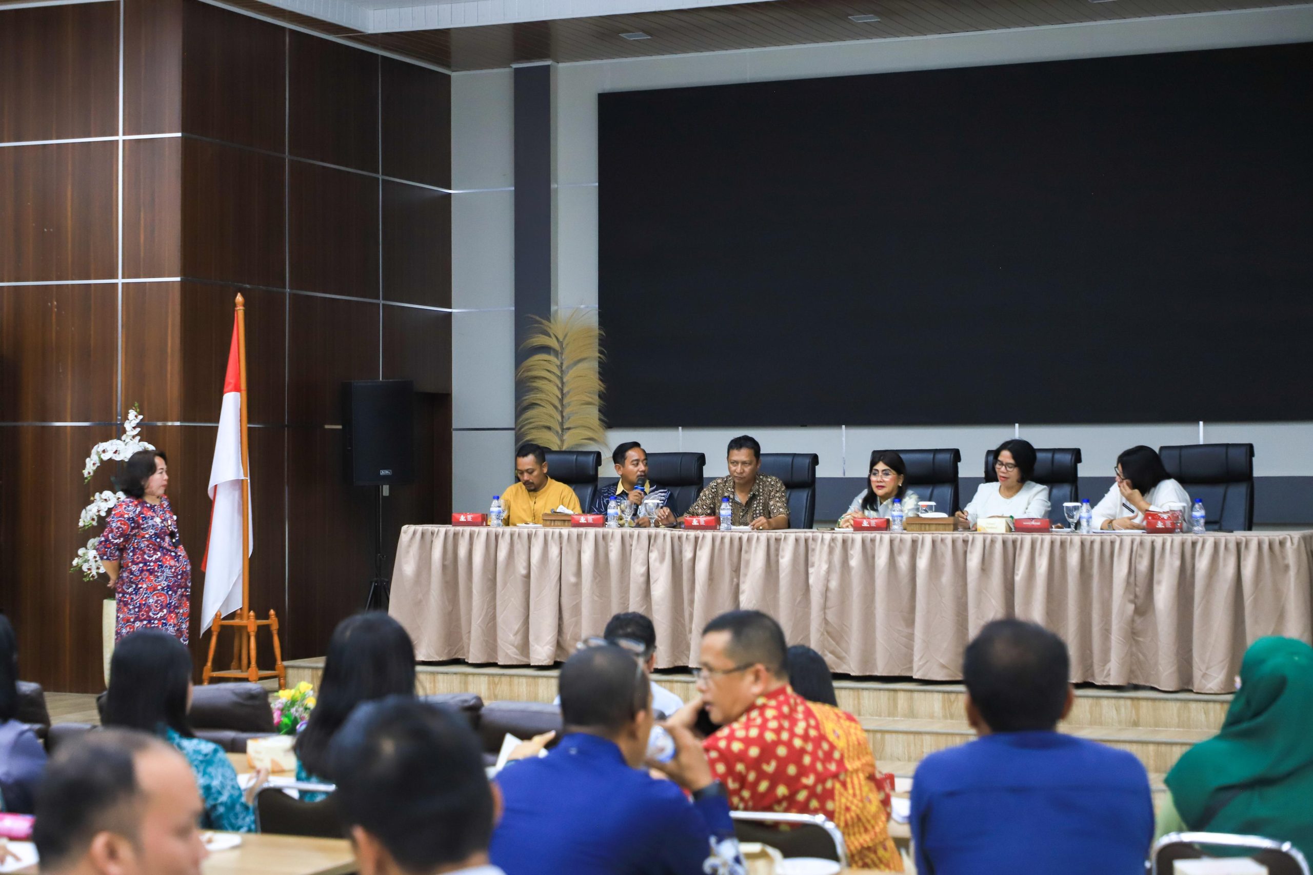 Ketua TP PKK Kota Pematangsiantar Gelar Rapat Persiapan Monitoring Kelurahan Pelaksana Tertib Administrasi, PAAR, UP2K, Aku Hatinya PKK, dan IVA Test