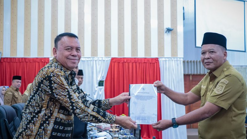 Pemkab Sergai Serahkan Ranperda Pertanggungjawaban APBD 2025 Dalam Rapat Paripurna DPRD