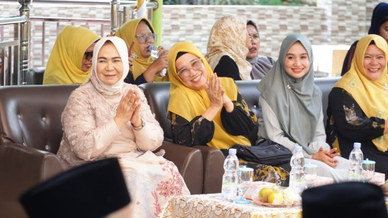 Wabup Tiorita Tutup Gebyar Muharam, Pantai Gemi Juara Umum
