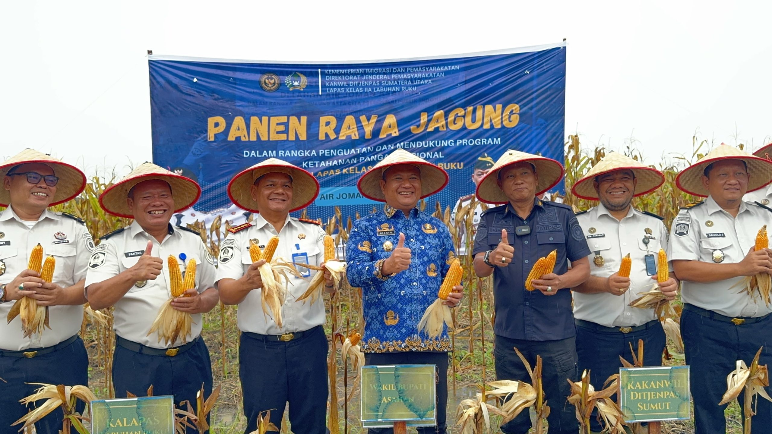 Wakil Bupati Asahan Ikuti Panen Raya Jagung di Lapas Minimum Security Asahan