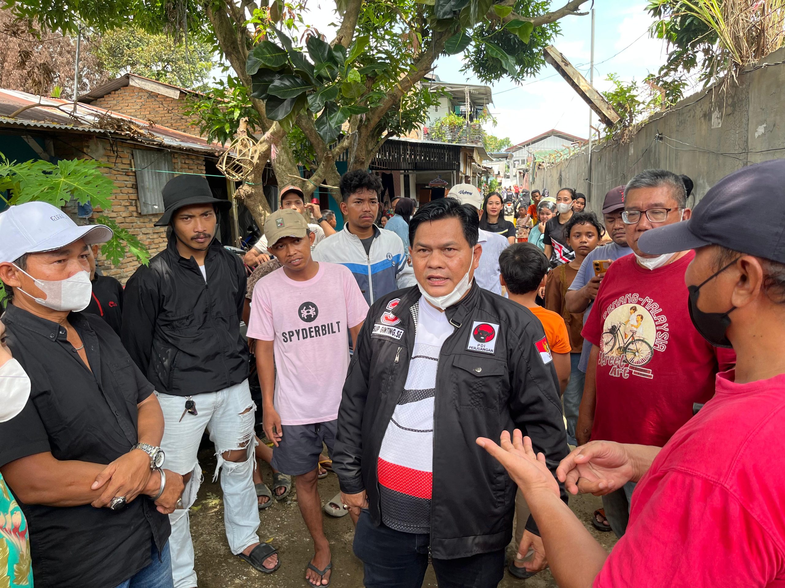 Turun Kelokasi Kebakaran Pabrik Plastik dan Mainan CV Makmur Jaya, Jusup Ginting Anggota DPRD Medan Soroti APAR dan Minta Perusahaan Bayar Kompensasi Bagi Warga