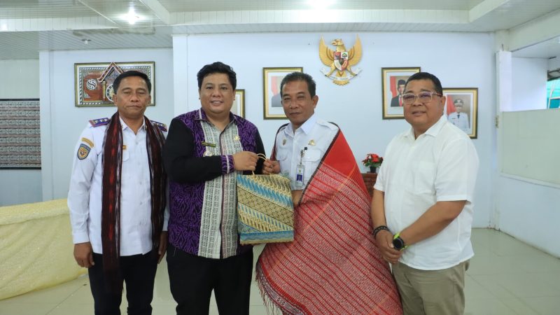Pemkab Samosir Terima Hibah Tiga Dermaga dari Kementerian Perhubungan