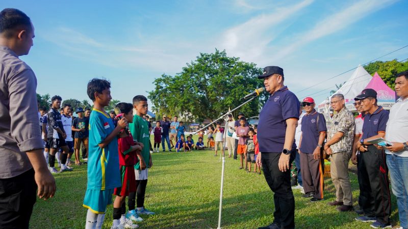 Bupati Baharuddin Siagian Resmi Buka Turnamen Sepak Bola Pemuda Sei Balai Cup II Tahun 2026