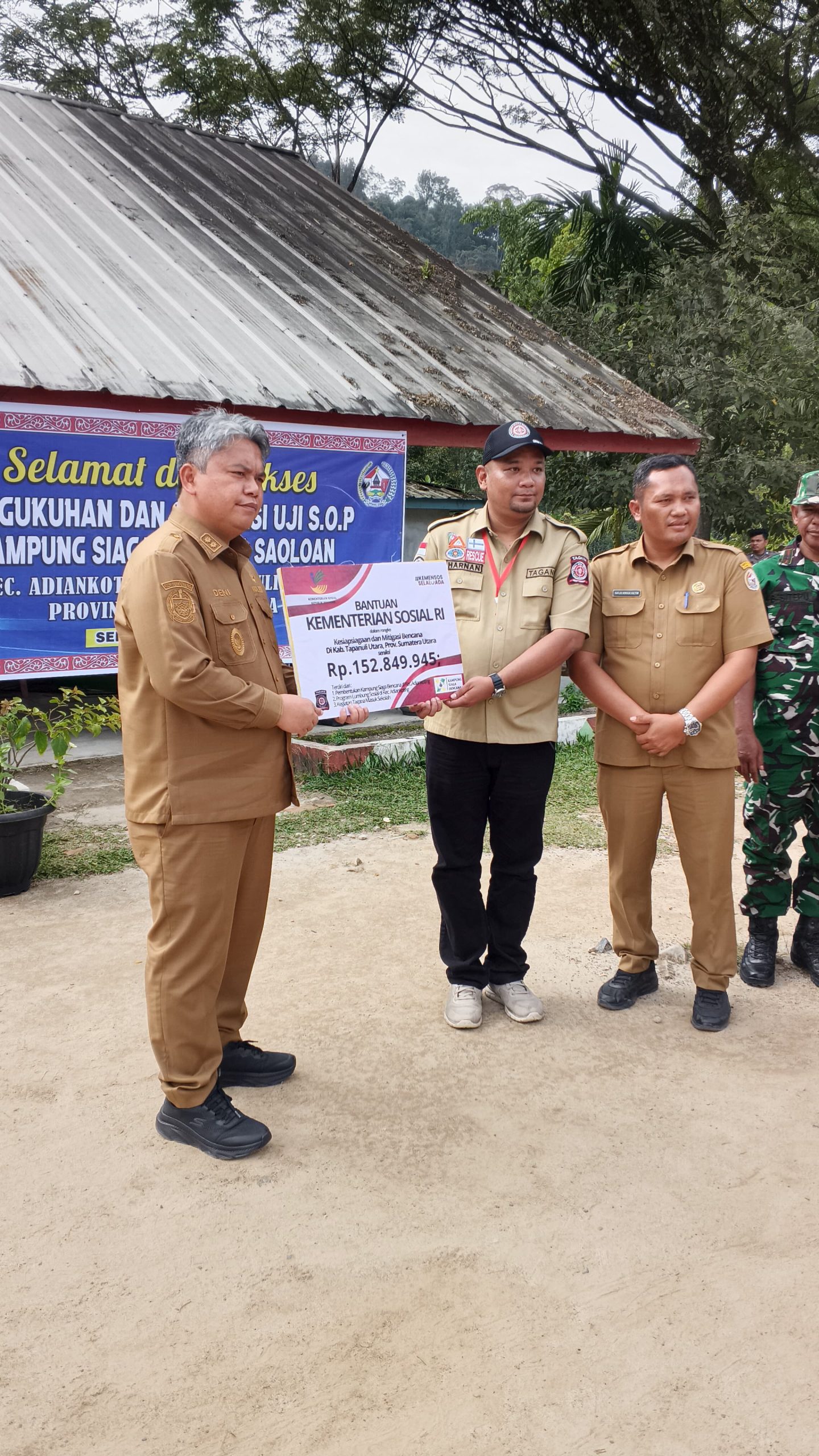 ‎Pemkab Tapanuli Utara Kukuhkan KSB Saoloan di Adian Koting, Perkuat Kesiapsiagaan Bencana Berbasis Komunitas