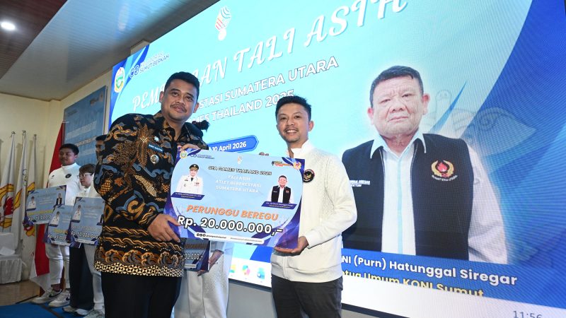 Serahkan Tali Asih Peraih Medali SEA Games,  Gubernur Bobby Nasution Sebut Atlet Berprestasi Titik Awal Indonesia Emas 2045