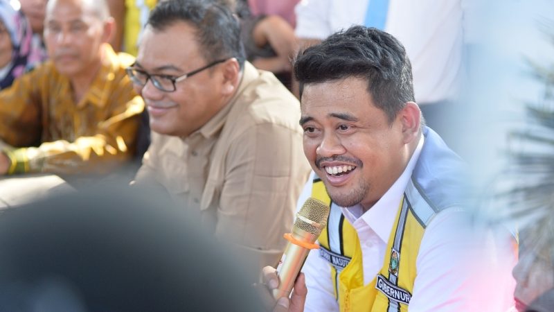 Bobby Nasution Tinjau Jalan Rusak di Galang, Pastikan Perbaikan Segera Dimulai dan Galian C Ilegal Ditutup
