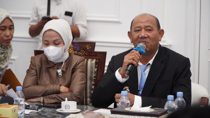 Bupati Syah Afandin Terus Perjuangkan Bantuan Bagi Korban Banjir Yang Tidak Masuk Kriteria