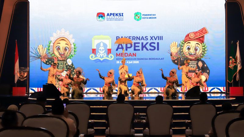 Wali Kota Pematangsiantar Hadiri Pembukaan Rakernas XVIII APEKSI di Medan