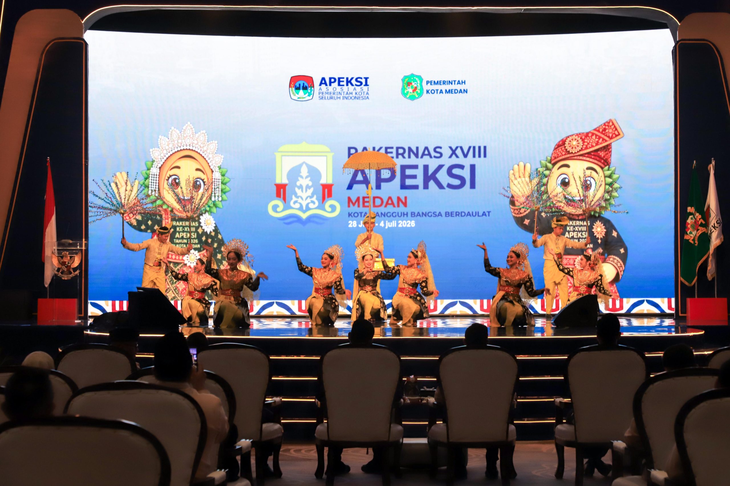 Wali Kota Pematangsiantar Hadiri Pembukaan Rakernas XVIII APEKSI di Medan