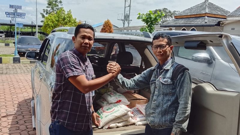 Dukung HUT ke-9 media Metrorakyat.com, Kantor Imigrasi Kelas II TPI Pematangsiantar Salurkan Bantuan Beras dan Minyak Goreng