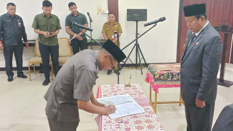 Wabup Inhu Lantik Pejabat Administrator dan Pengawas