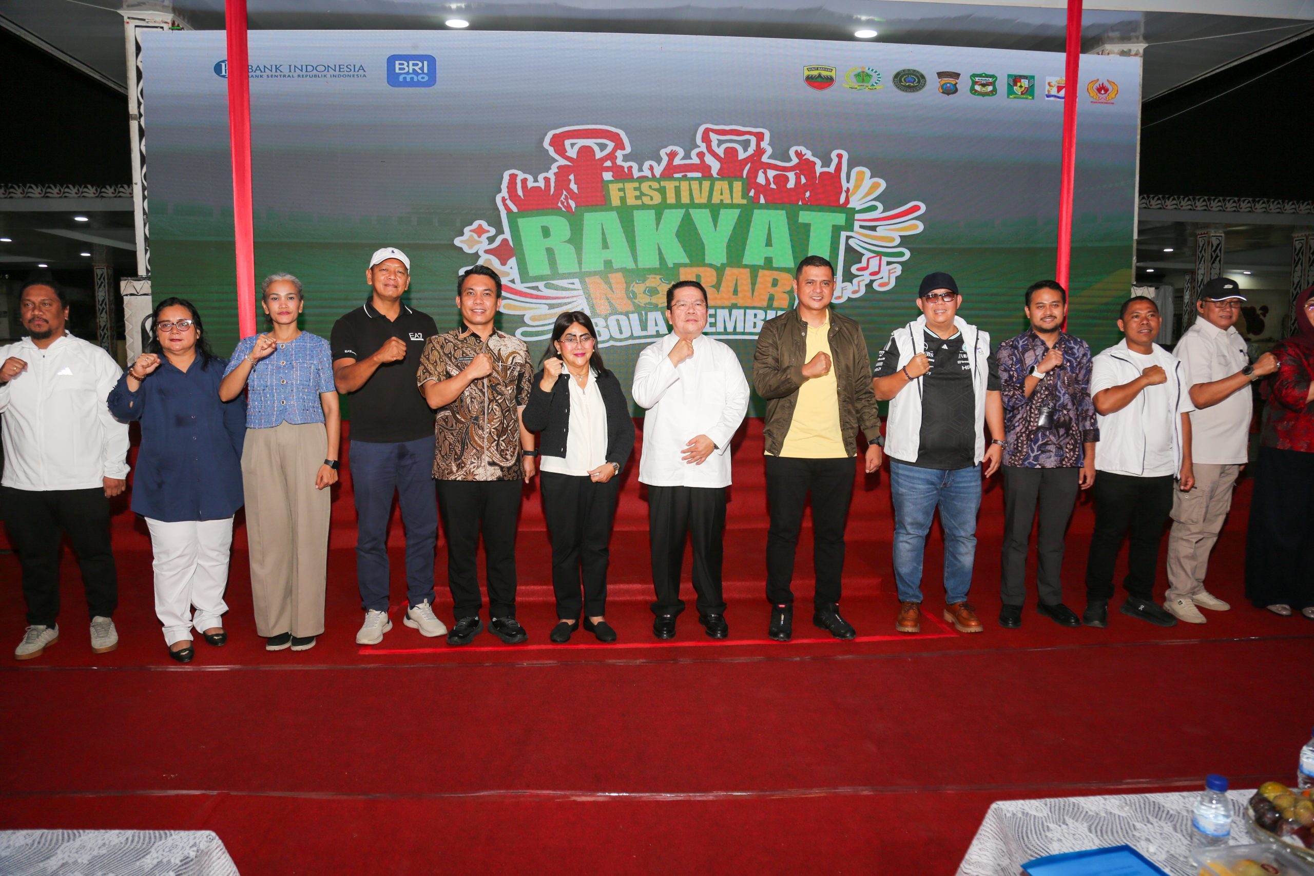 Wali Kota Didampingi Ketua TP PKK Pematangsiantar Hadiri Festival Rakyat dan Nobar Bola Gembira Piala Dunia 2026