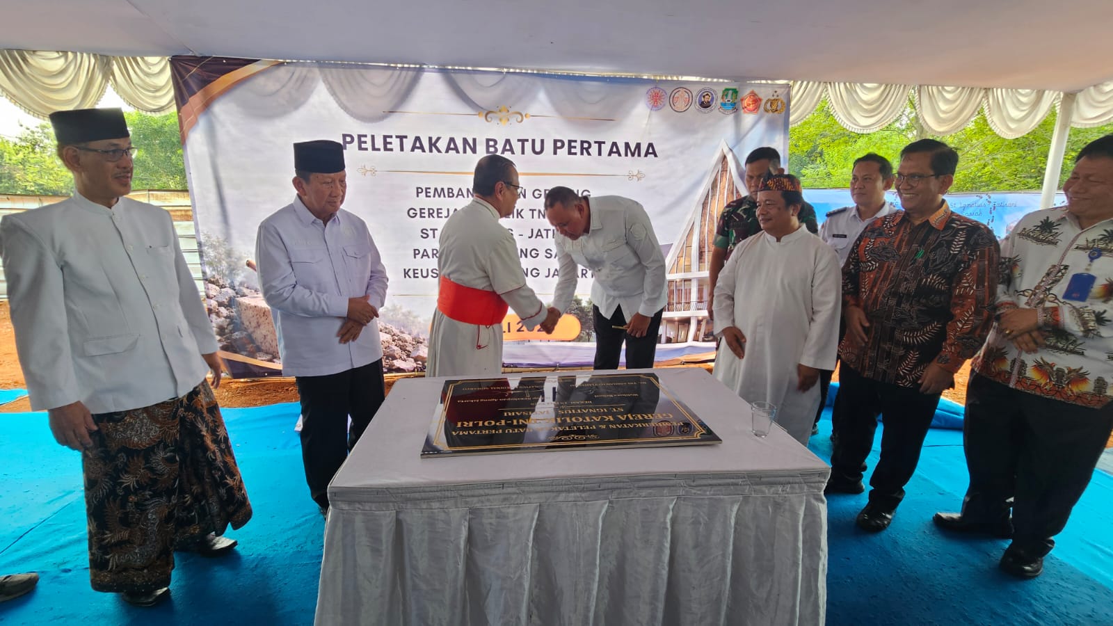 Kardinal Suharyo Pimpin Peletakan Batu Pertama Gereja TNI-Polri St. Ignatius Jatisari