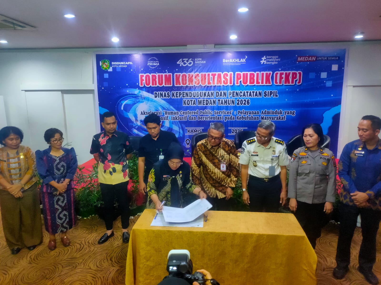 Disdukcapil Medan Perkuat Pelayanan Publik, Ajak Warga Segera Aktifkan IKD Lewat Forum Konsultasi Publik