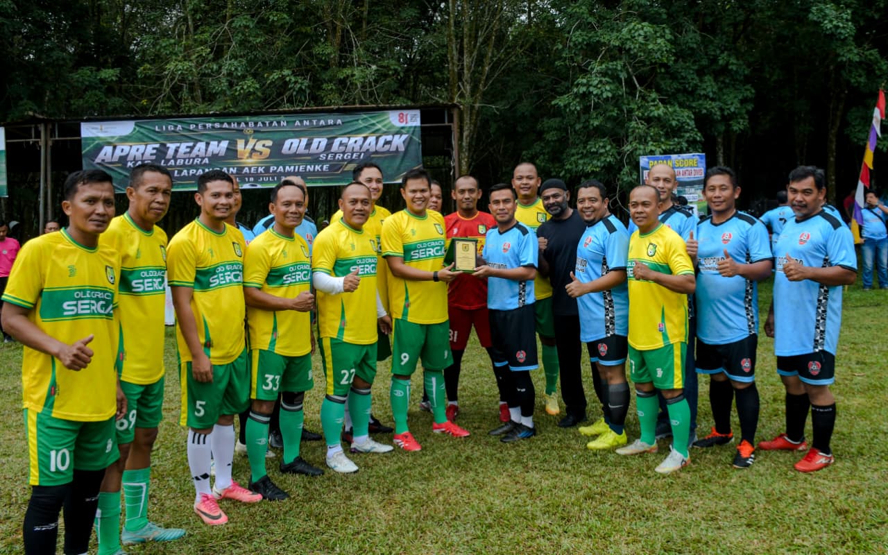 Wabup Sergai dan Wabup Labura Pererat Silaturahmi Antar Daerah Lewat Sepak Bola