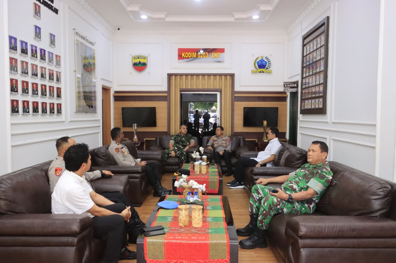 Perkuat Sinergi TNI-Polri, Kapolres Langkat Polda Sumut Silaturahmi dengan Dandim 0203/Langkat