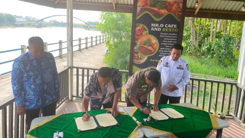 Pemkab Inhu dan Pemko Pekanbaru Lakukan Penandatanganan Kerjasama Bangun Potensi Daerah