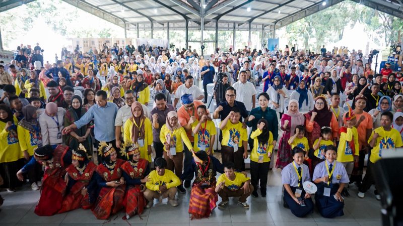 Peringatan Hari Anak Nasional 2026 Berlangsung Ceria, Rico Waas Tegaskan Setiap Anak Punya Hak dan Ruang Berkarya yang Sama