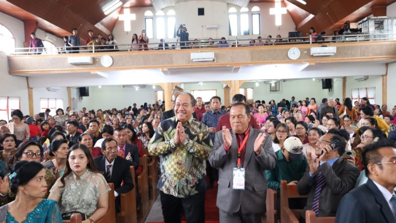 Bupati Asahan Hadiri Penahbisan Pendeta HKBP, Tegaskan Pentingnya Kerukunan Umat Beragama
