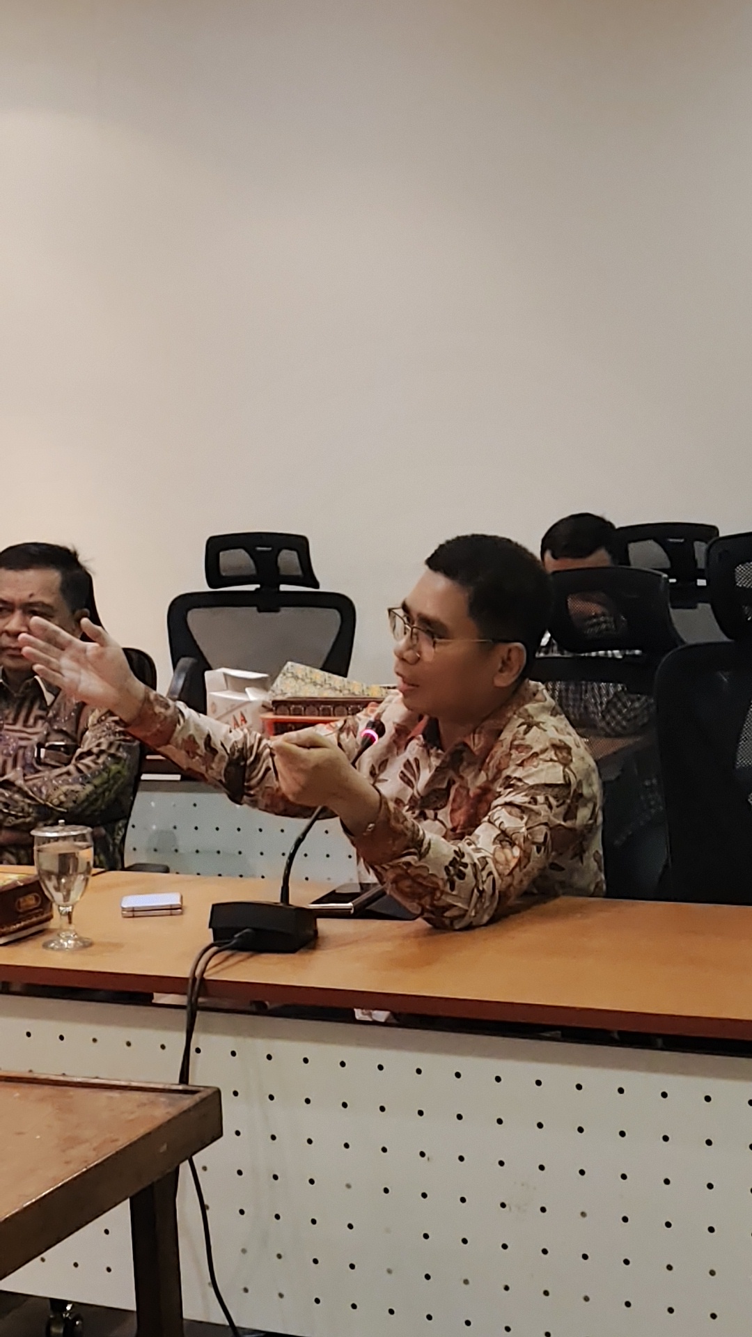 Pemilik Lembur Kuring Absen di RDP, DPRD Sumut Soroti Dugaan Pelanggaran IPAL dan Pajak