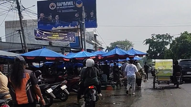 Semrawut Bertahun-tahun, PKL Pasar Sei Sikambing Seolah Tak Tersentuh Penertiban