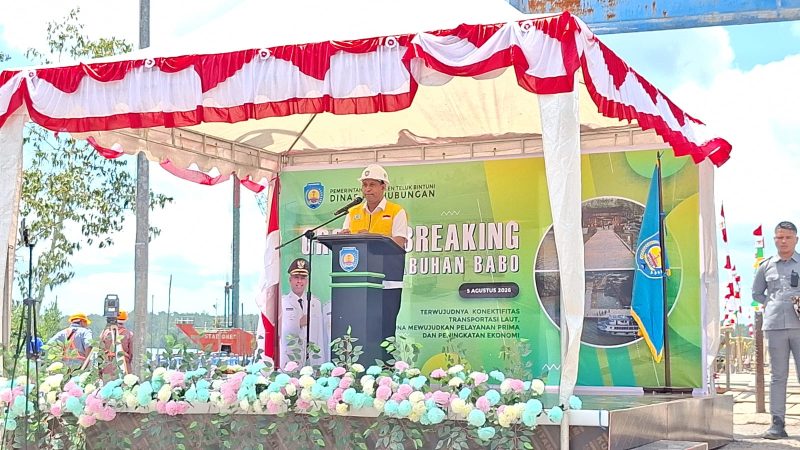 Ground Breaking Pelabuhan Babo, Bupati Bintuni Dorong Ekonomi Warga Hidup Lewat Penginapan Lokal