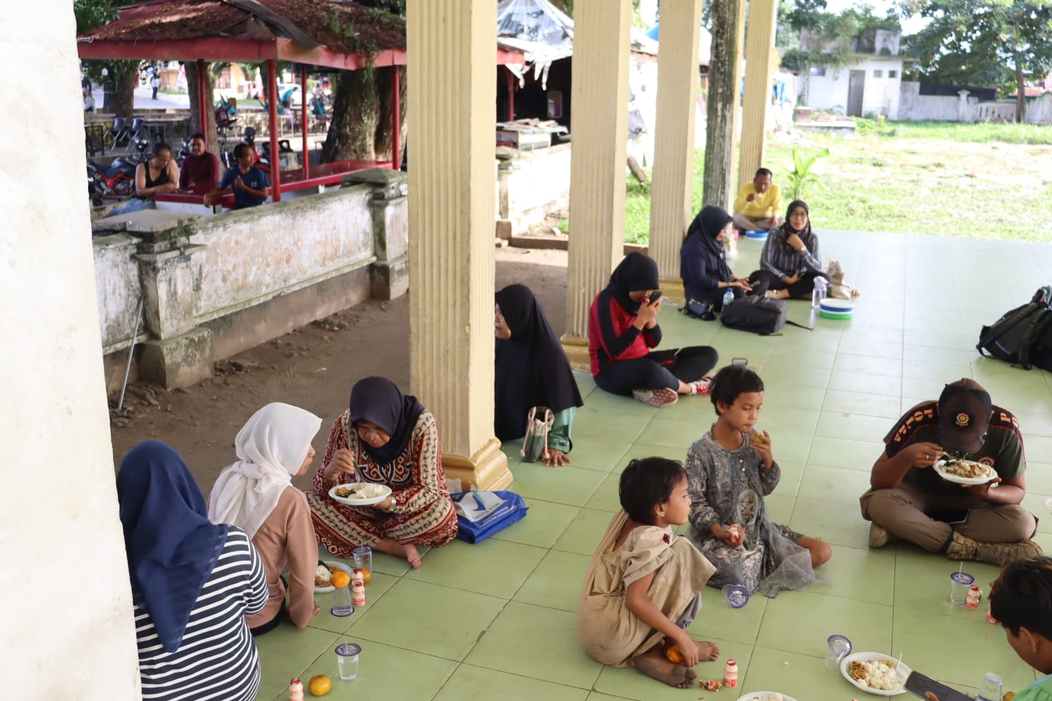 Bentuk Wujud Kepedulian Kepada Masyarakat, Polres Labuhanbatu Terus Berbagi Di Warung Polri Presisi