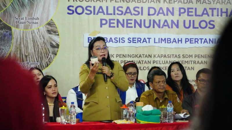 ‎Inovasi ECO-Ulos Pemkab Taput: Ubah Limbah Pertanian Jadi Wastra Berkelanjutan dan Tingkatkan Ekonomi Penenun