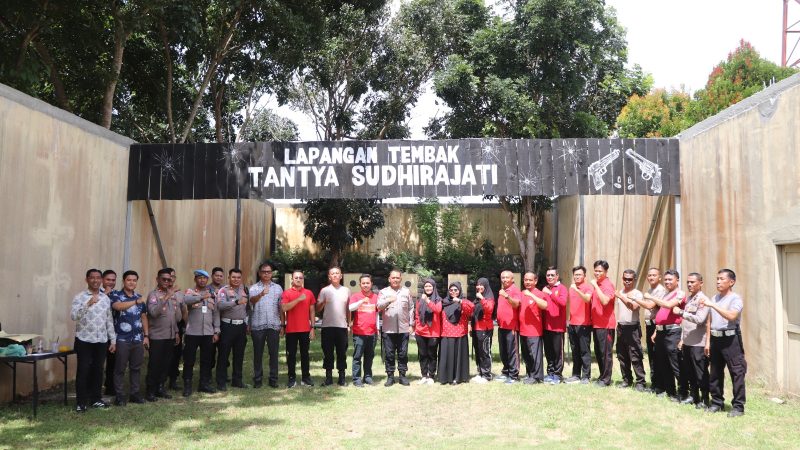Pererat Sinergi Lembaga, Polres Sergai Gelar Latihan Menembak Bersama PA Sei Rampah