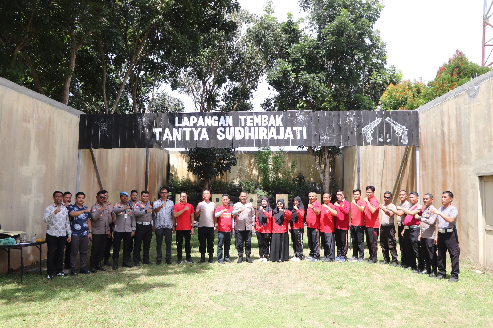 Pererat Sinergi Lembaga, Polres Sergai Gelar Latihan Menembak Bersama PA Sei Rampah