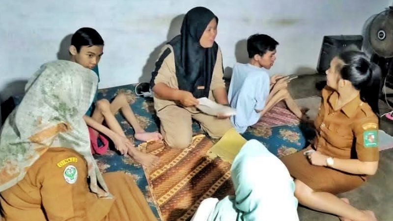 Dua Bersaudara Penderita DMD di Dolok Batu Nanggar Mendapat Perhatian Serius Pemkab Simalungun Melalui Dinas Kesehatan