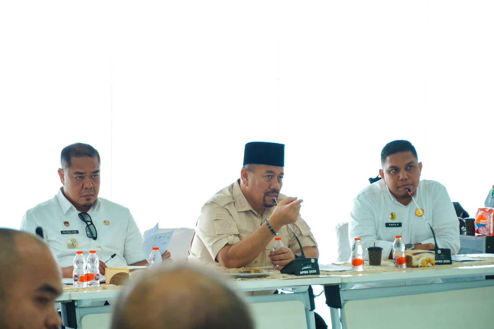 Komitmen Tingkatkan Pelayanan Kesehatan, Bupati Baharuddin Bertemu Dokter RSUD H. OK Arya Zulkarnain