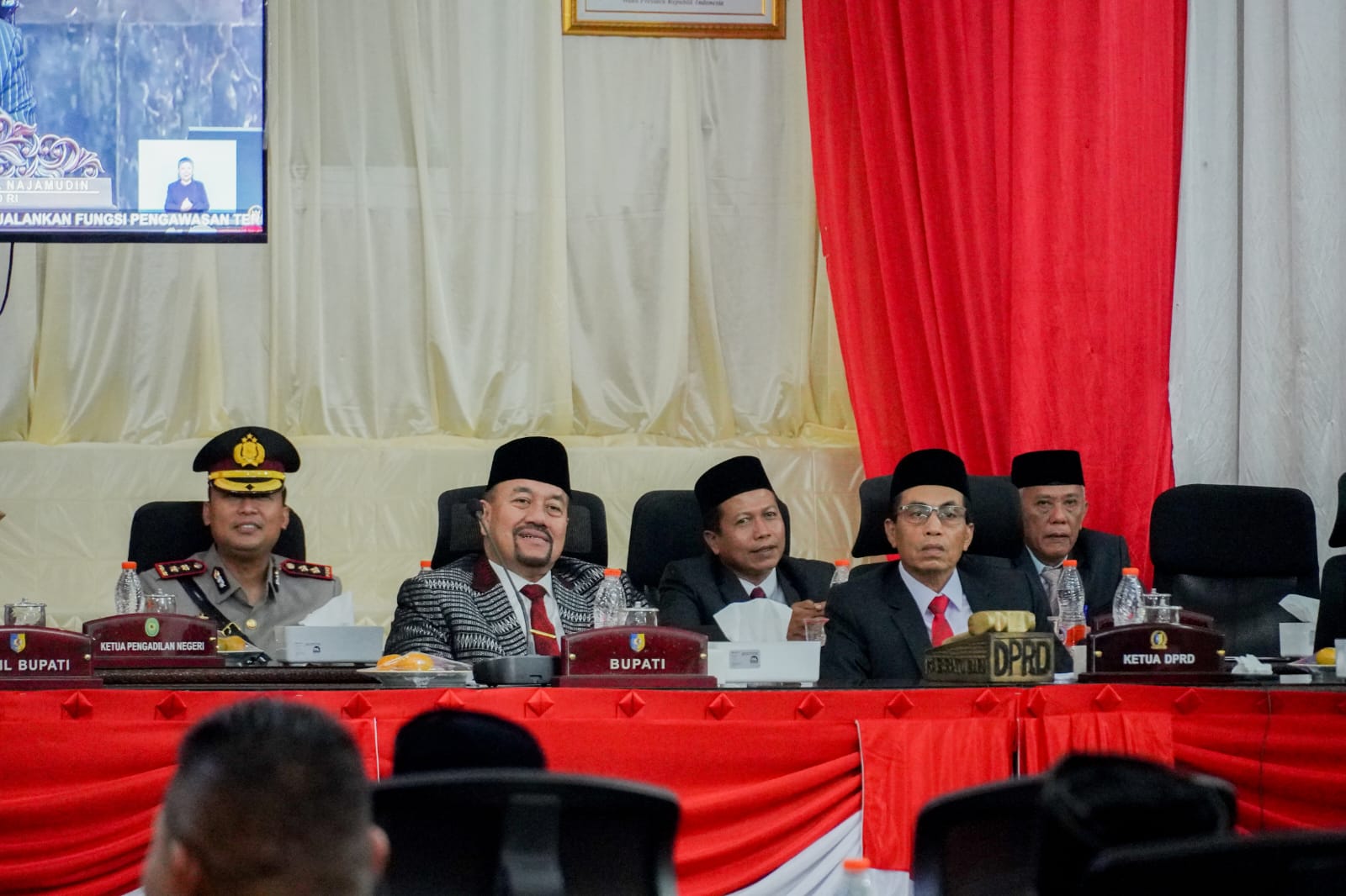 Bupati Baharuddin Siagian Hadiri Paripurna Istimewa Pidato Kenegaraan HUT ke-81 Kemerdekaan RI