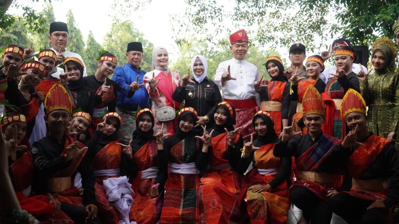 Plt. Bupati Tiorita Kobarkan Semangat Kemerdekaan, Dorong Generasi Muda Jadi Pionir Kemajuan