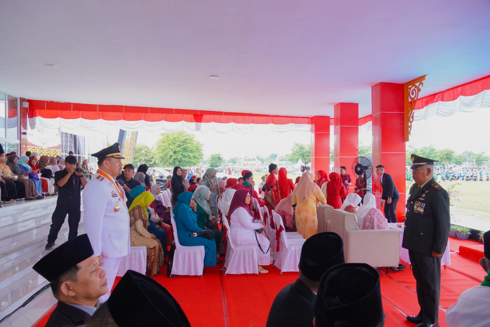 Bupati Baharuddin Siagian Pimpin Upacara Detik-Detik Proklamasi HUT ke-81 Kemerdekaan RI