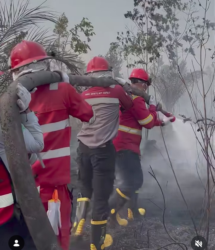 Inalum dan Tim Gabungan Padamkan Titik Api di Sungai Kunyit, Komitmen Cegah Karhutla Terus Digencarkan