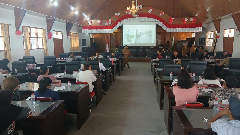 Nasib 32 Pedagang Tanggul Aek Sigeaon di Ujung Relokasi, DPRD Taput Minta Kajian Dimatangkan