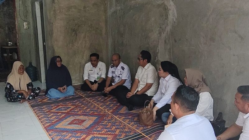 Rico Waas Tinjau Rehabilitasi 3 RTLH di Medan Tuntungan, 213 Unit Ditargetkan Rampung